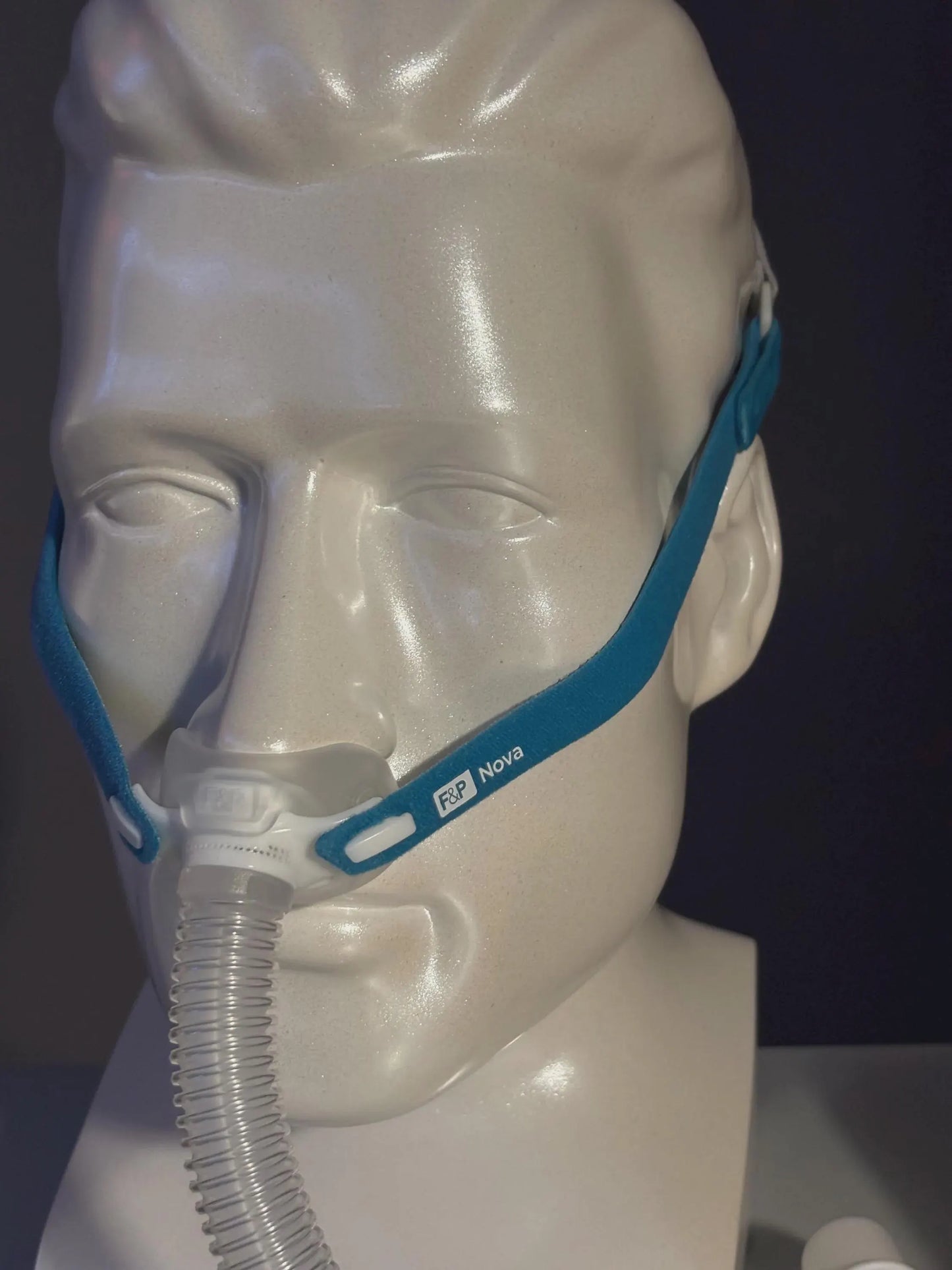 Replacment New- Fisher and Paykel Nova Micro size Small nasal pillow mask-factory sealed (Copy) (Copy)